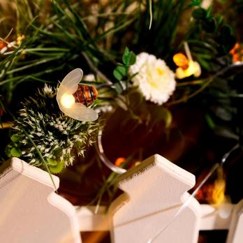 USL-S-127-PT4000 BEES Садовая гирлянда на солнечной батарее Пчелки. 20 светодиодов. Теплый белый свет. 1xАА Ni-Mh аккумулятор в-к. IP44. TM Uniel.