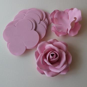 VR-FE3 42T10-R100-XHTB1503 CUT701 Rosa Chiaro-Светлая роза Фоамиран. толщина 1мм. Вырубка Четырехлистник. 9х9см. TM Volpe Rosa