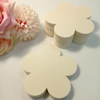 VR-FE7 42T10-S50X50-PWF001 VELOUR CUT703 Ivory-Айвори Фоамиран. толщина 1мм. Вырубка Пятилистник. 9х9см. TM Volpe Rosa